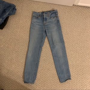 Levi’s wedgie fit size 24